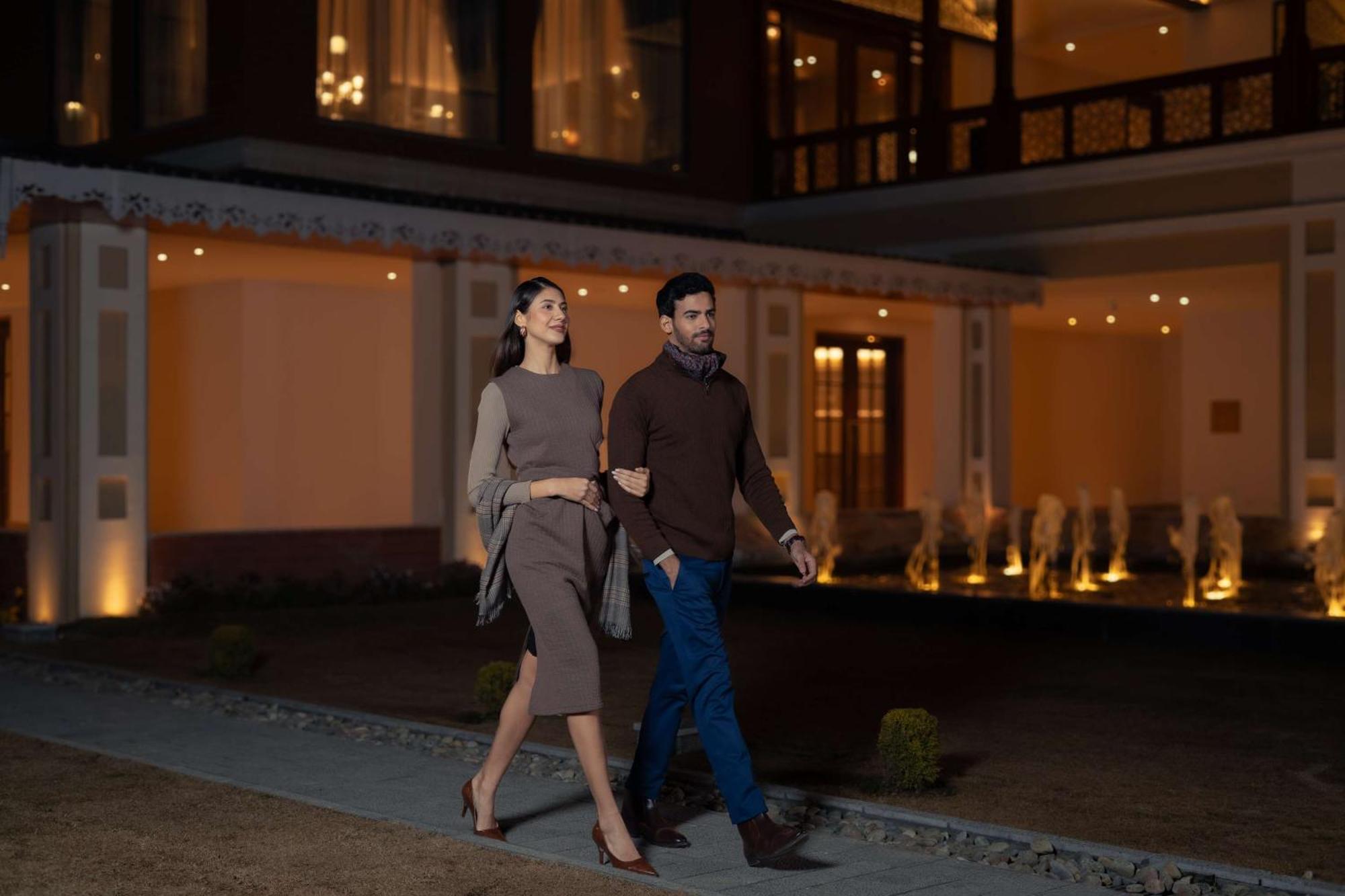 Radisson Collection Hotel & Spa, Riverfront Srinagar エクステリア 写真