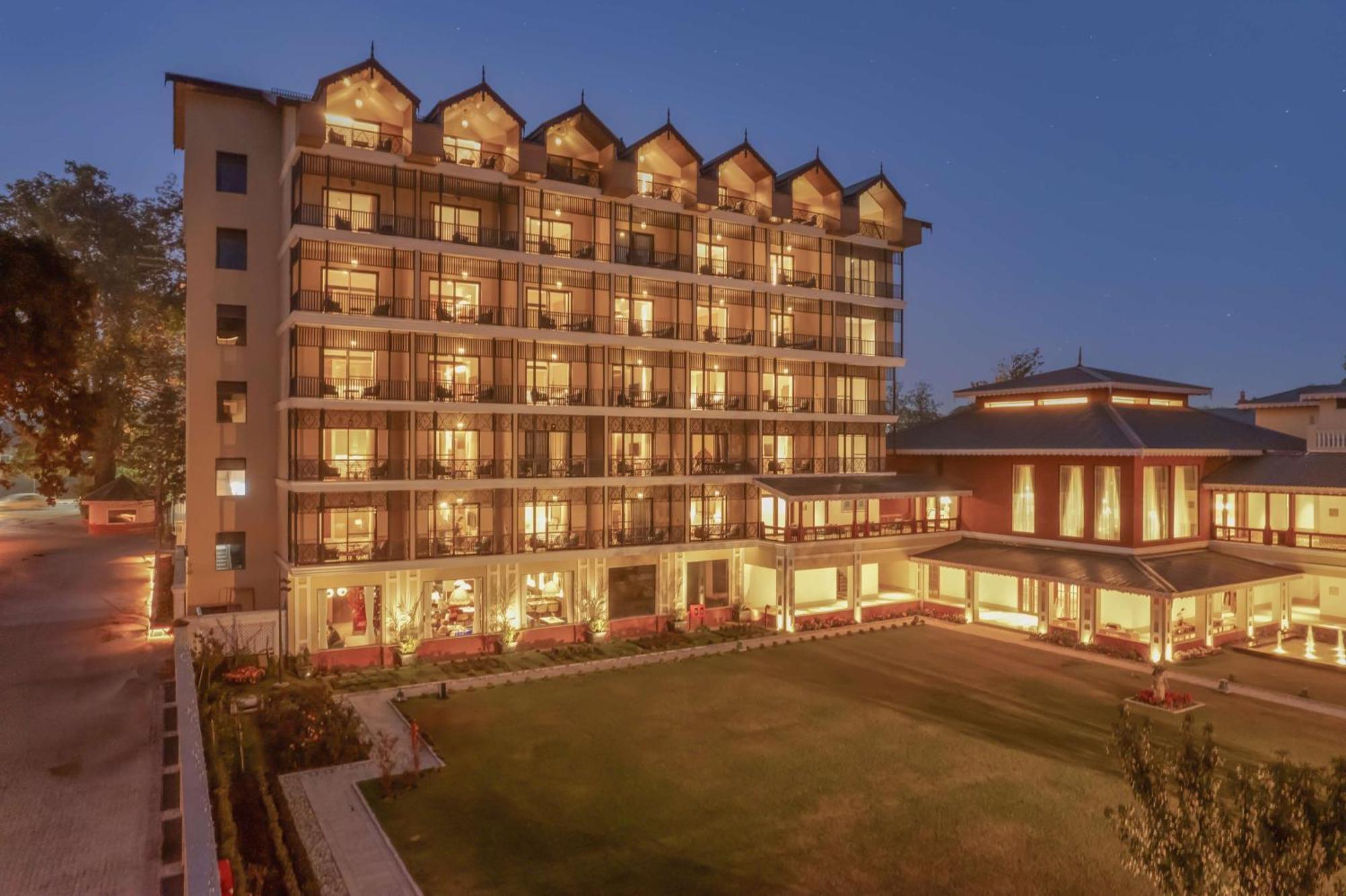 Radisson Collection Hotel & Spa, Riverfront Srinagar エクステリア 写真